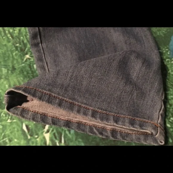 Jeans GLORIA VANDERBILT Size 14 AMANDA Faded Blue Womens Comfortable Pants! - Picture 6 of 7